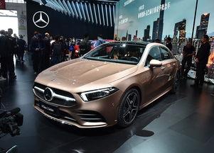 国产奔驰a级翻车视频